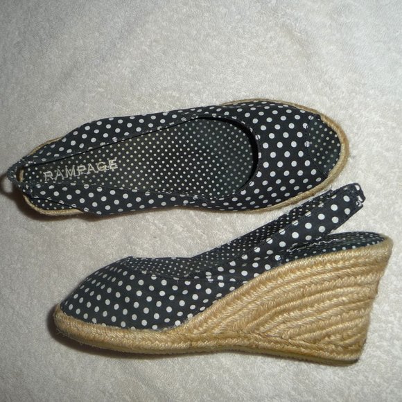 Rampage Vintage-Style Polka Dots Peep-toe 3-in Wedge, Size 6 - Picture 1 of 7